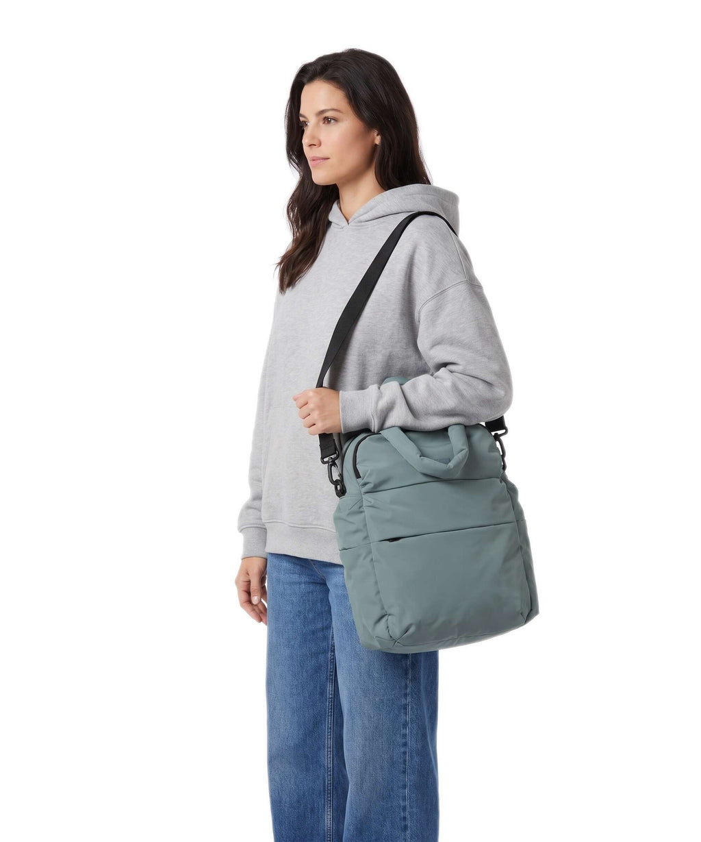 Ucon Acrobatics Moss Posuto Medium Backpack bag pine green
