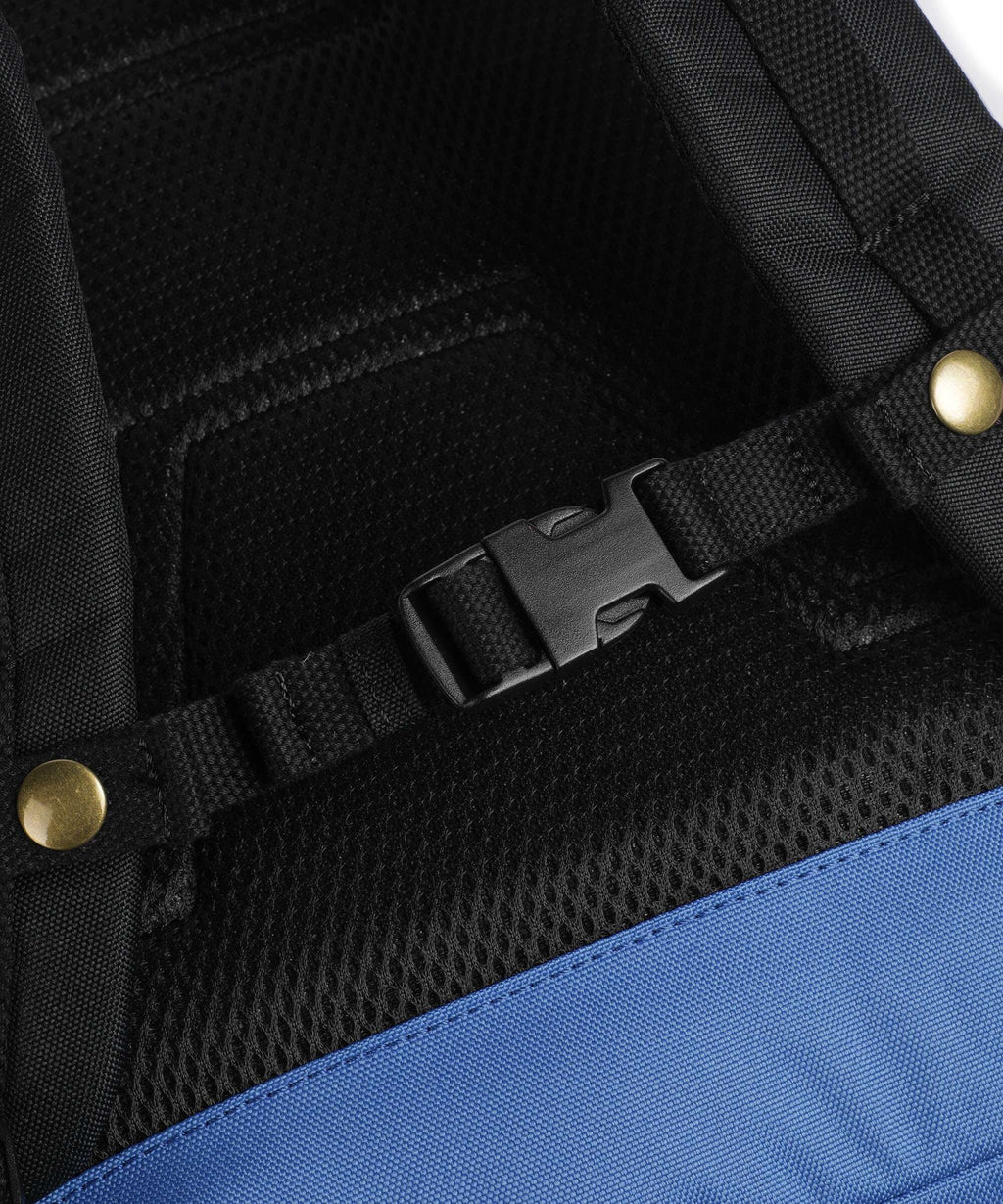 Doughnut Reborn Paratrooper Backpack black/grapefruit