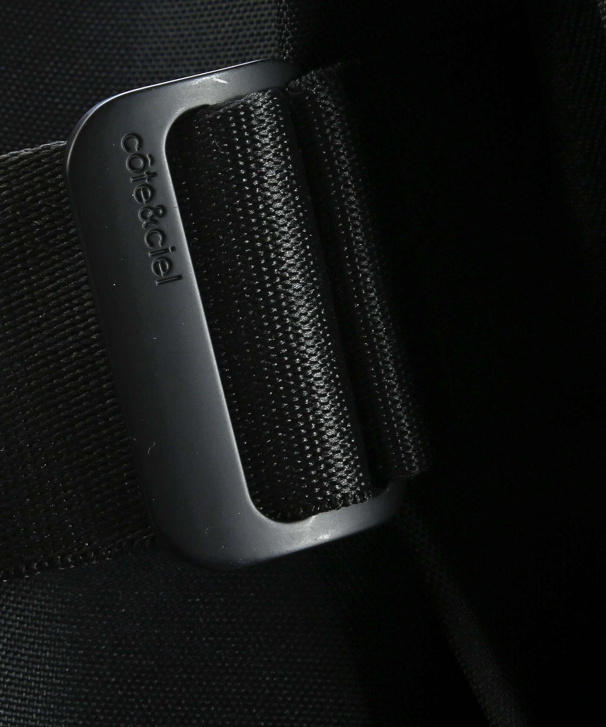 Côte&Ciel Isar M Backpack black