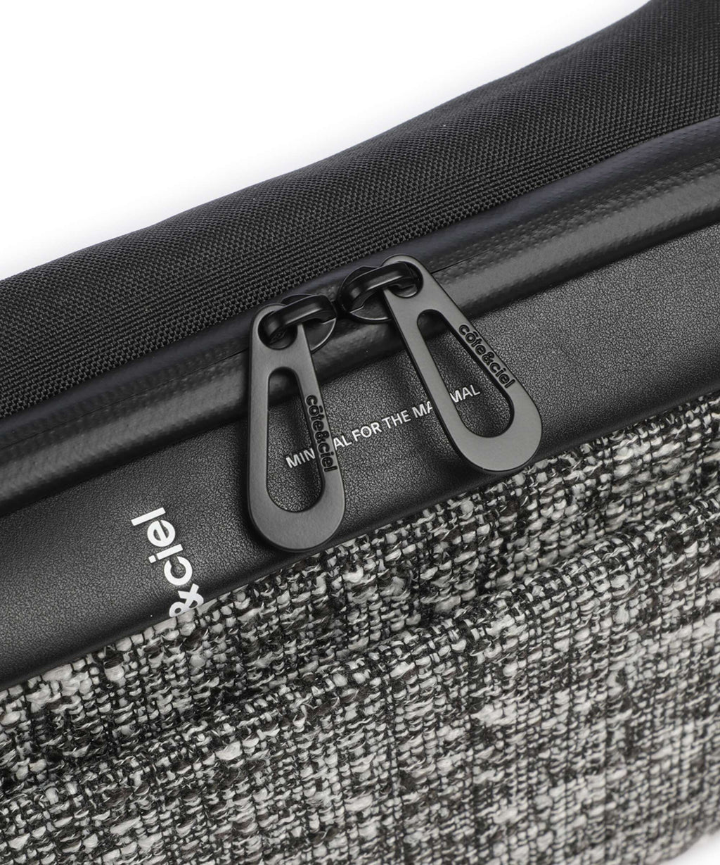 Côte&Ciel Isarau S Sling bag black/cream