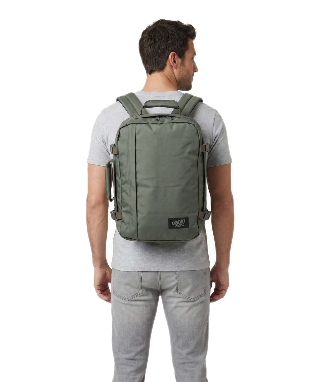 Cabin Zero Classic 36 Travel backpack georgian khaki