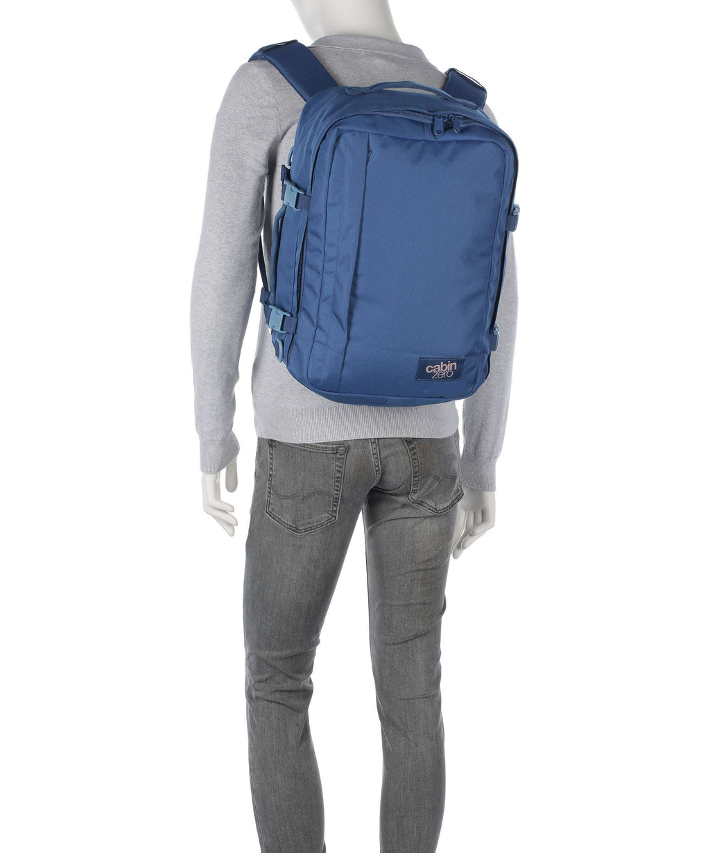 Cabin Zero Classic Plus 32 Travel backpack grey moor