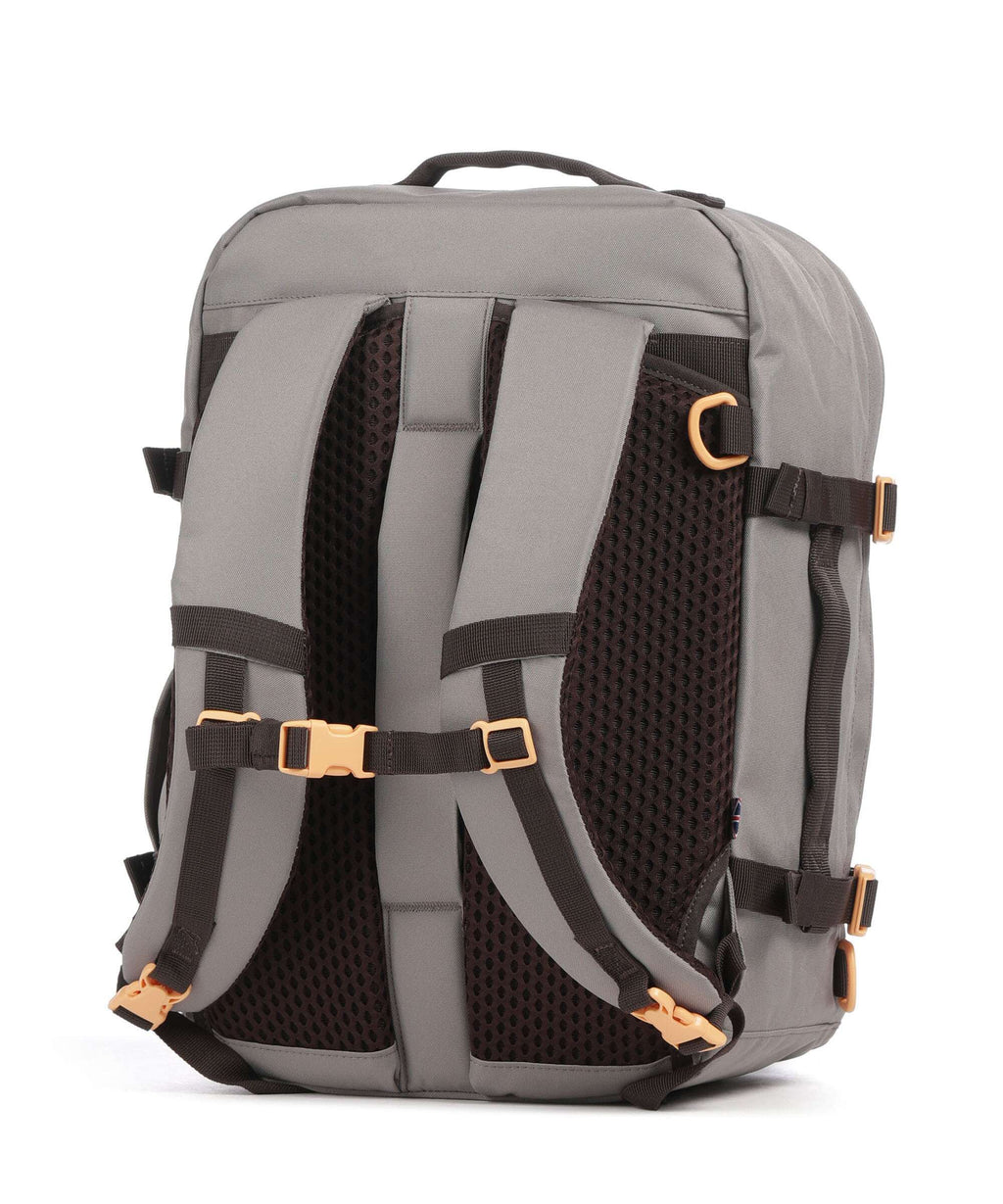 Cabin Zero Classic Plus 32 Travel backpack grey moor