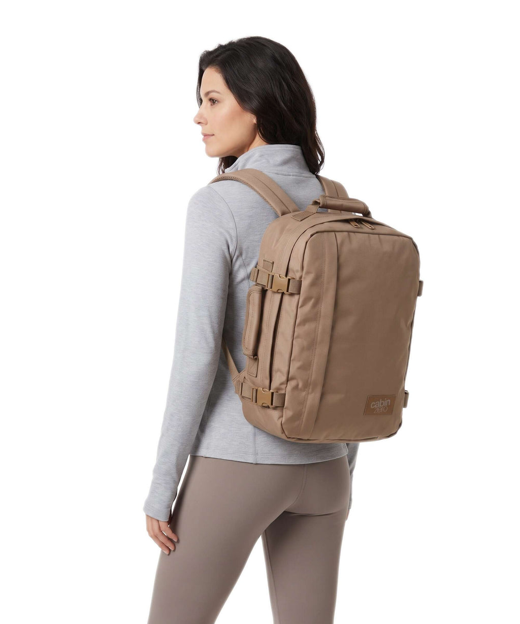 Cabin Zero Classic 28 Backpack pine cone