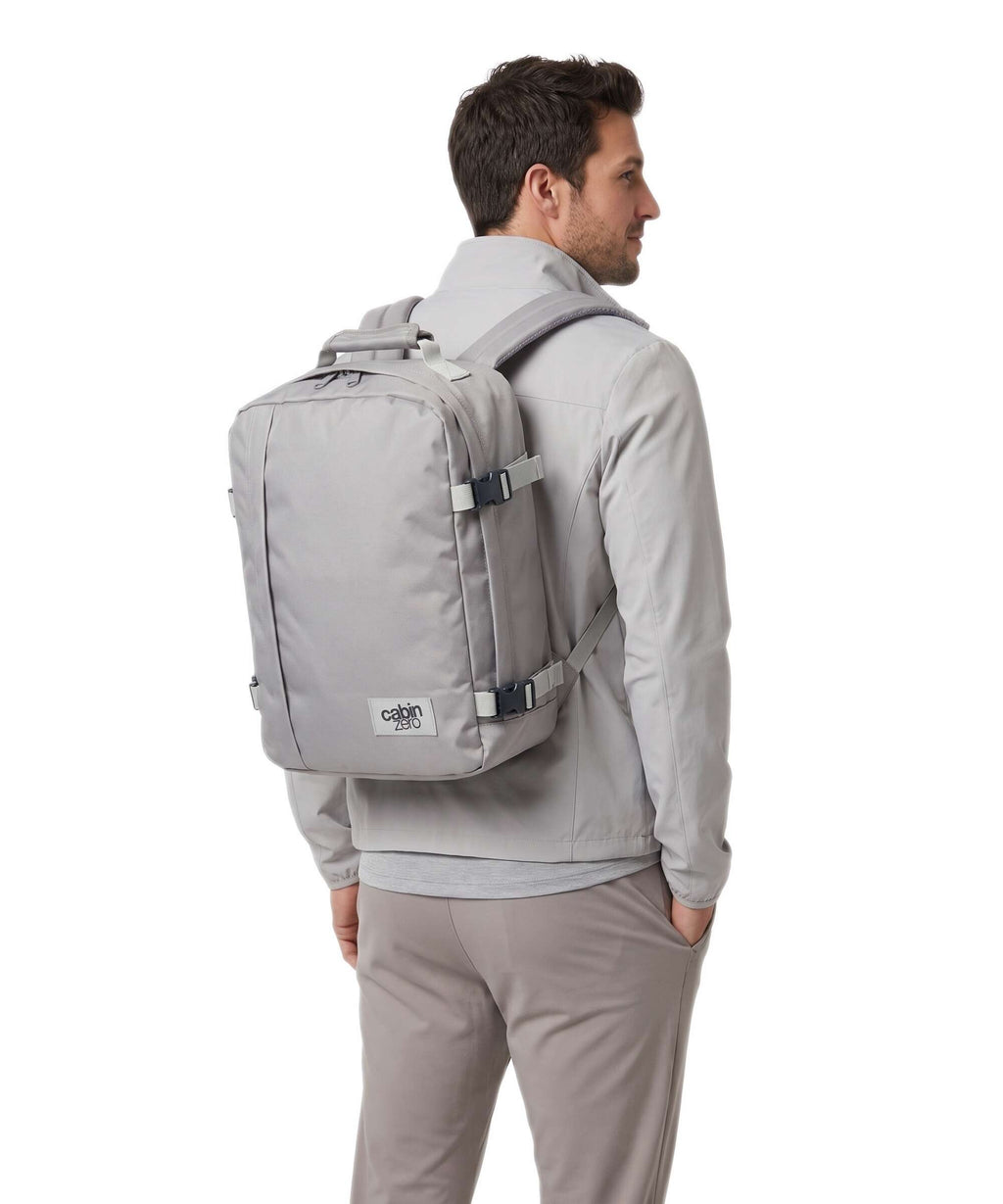 Cabin Zero Classic 28 Backpack misty grey