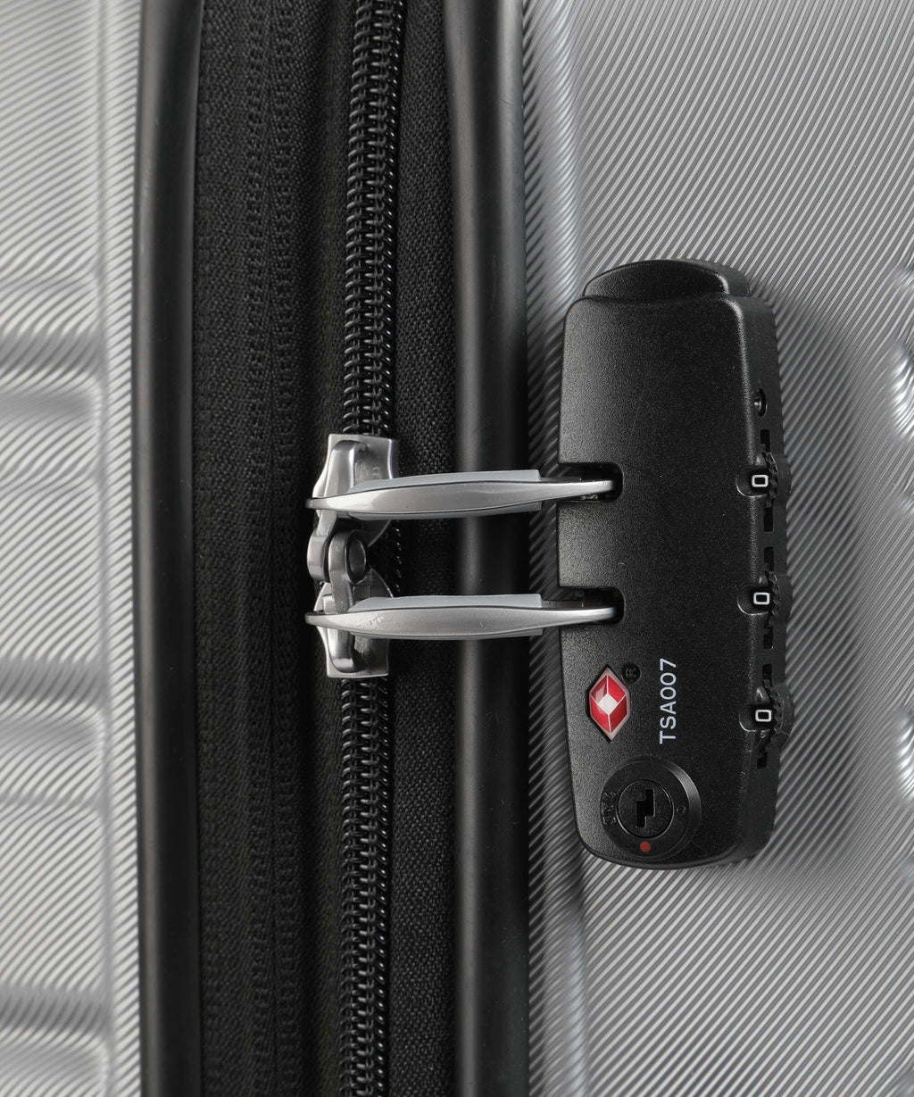 American Tourister Flashline Spinner (4 wheels) sky silver