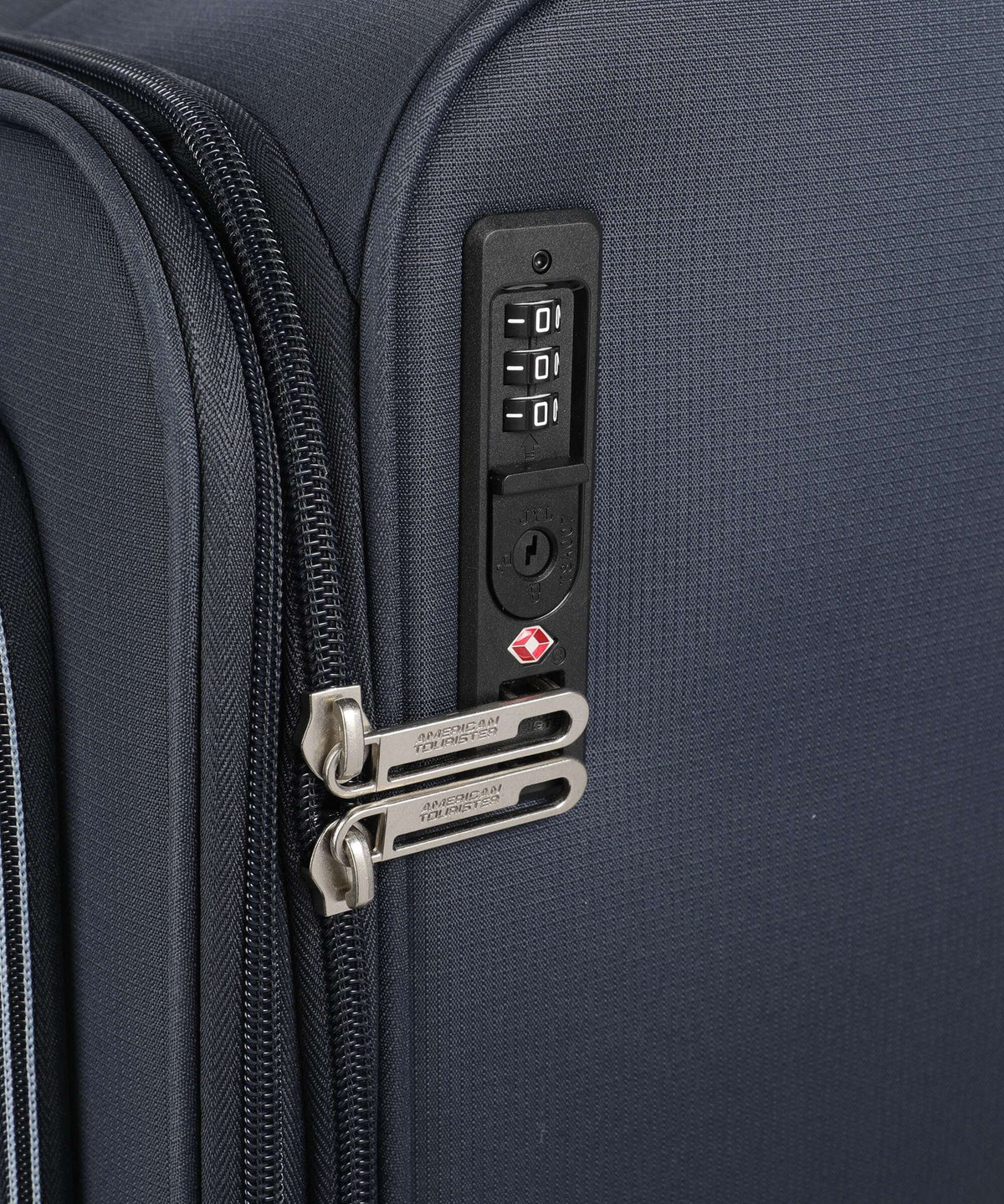 American Tourister Cloudrider L Spinner (4 wheels) sky navy