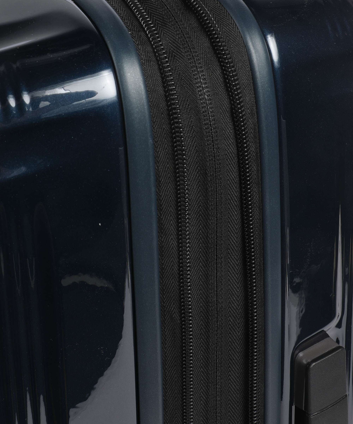 Samsonite Nuon Spinner (4 wheels) metallic dark blue