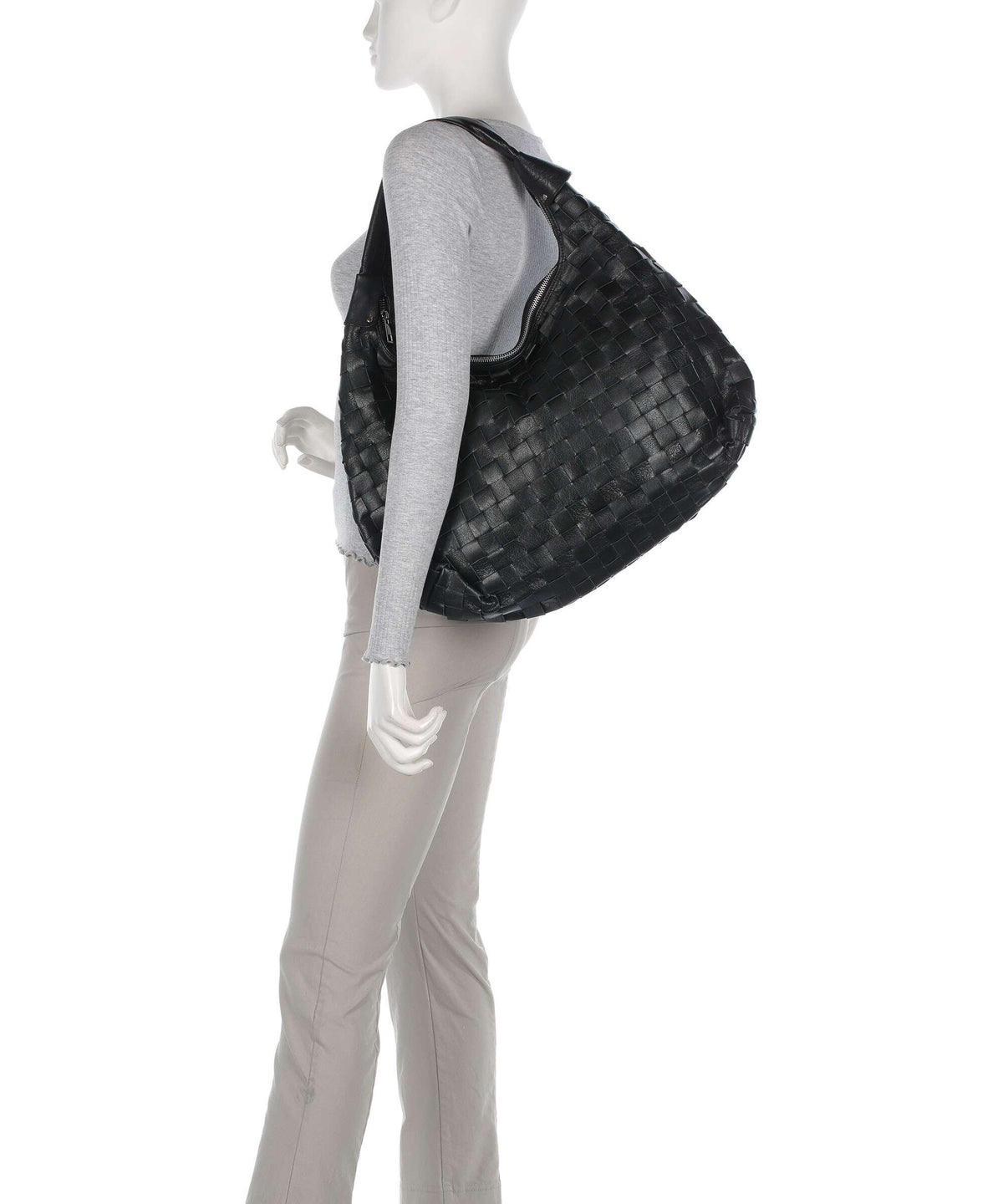 Núnoo Braided Air 1 Dandy Hobo bag black