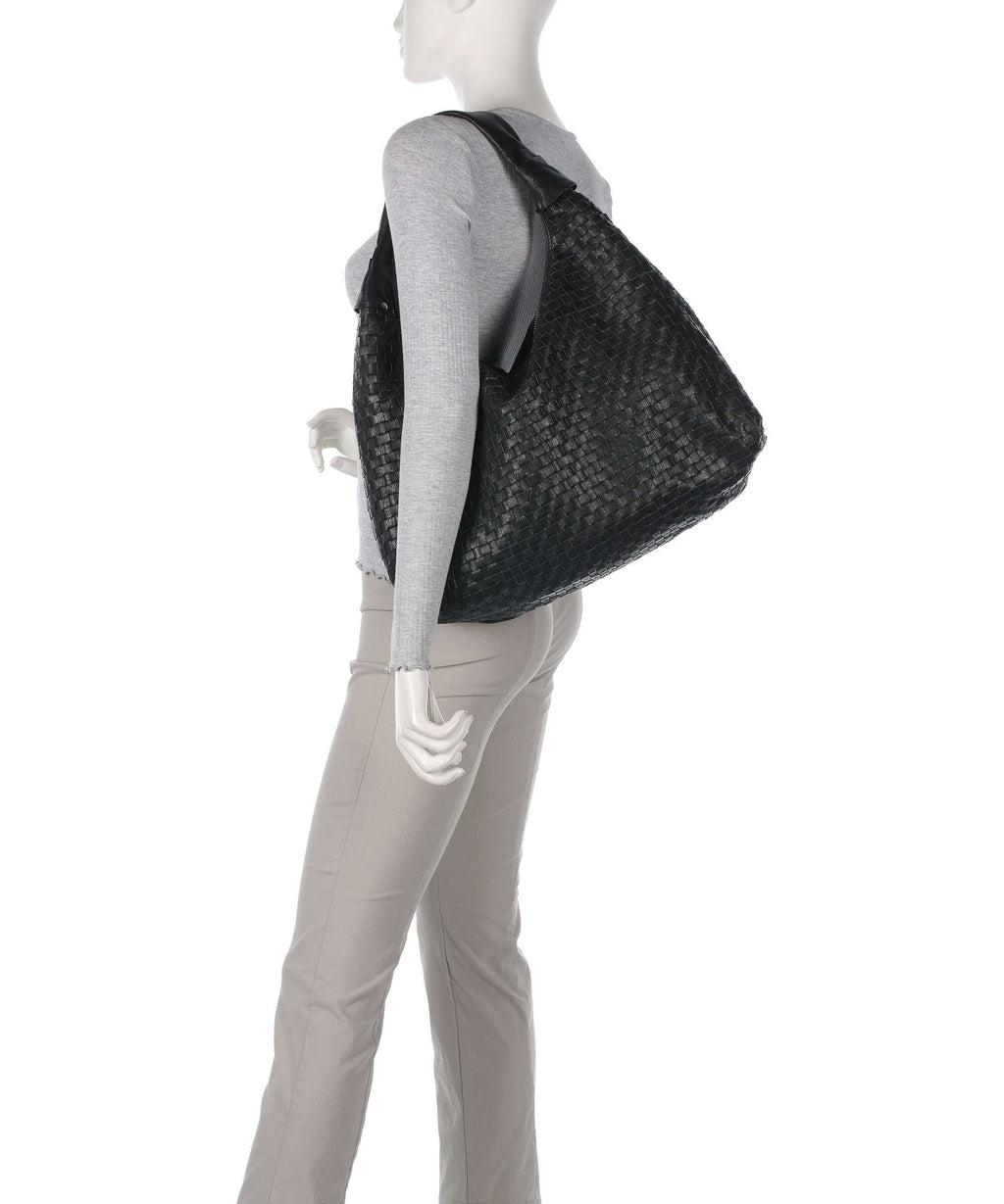 Núnoo Mountain Maxi Dandy Hobo bag black