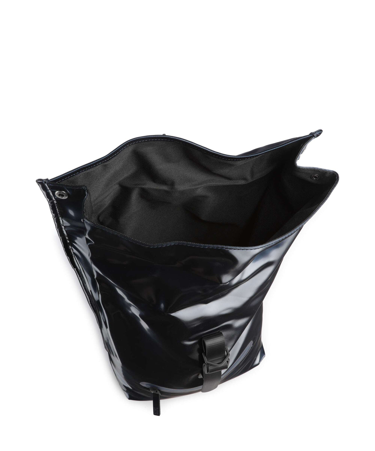 Rains Rolltop backpack spill