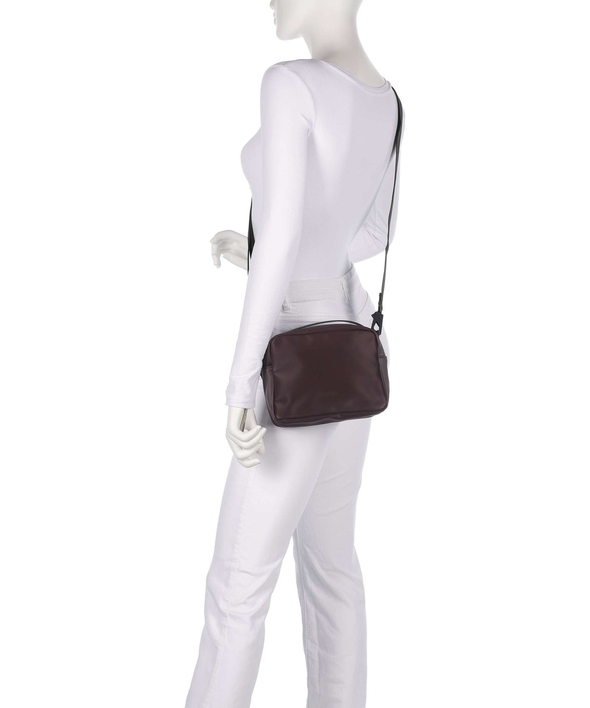 Rains Crossbody bag depth