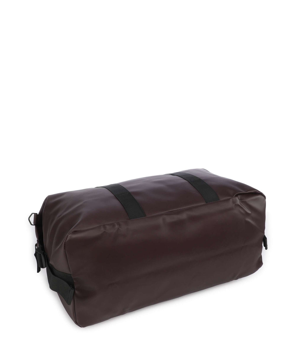 Rains Hilo Weekend bag depth