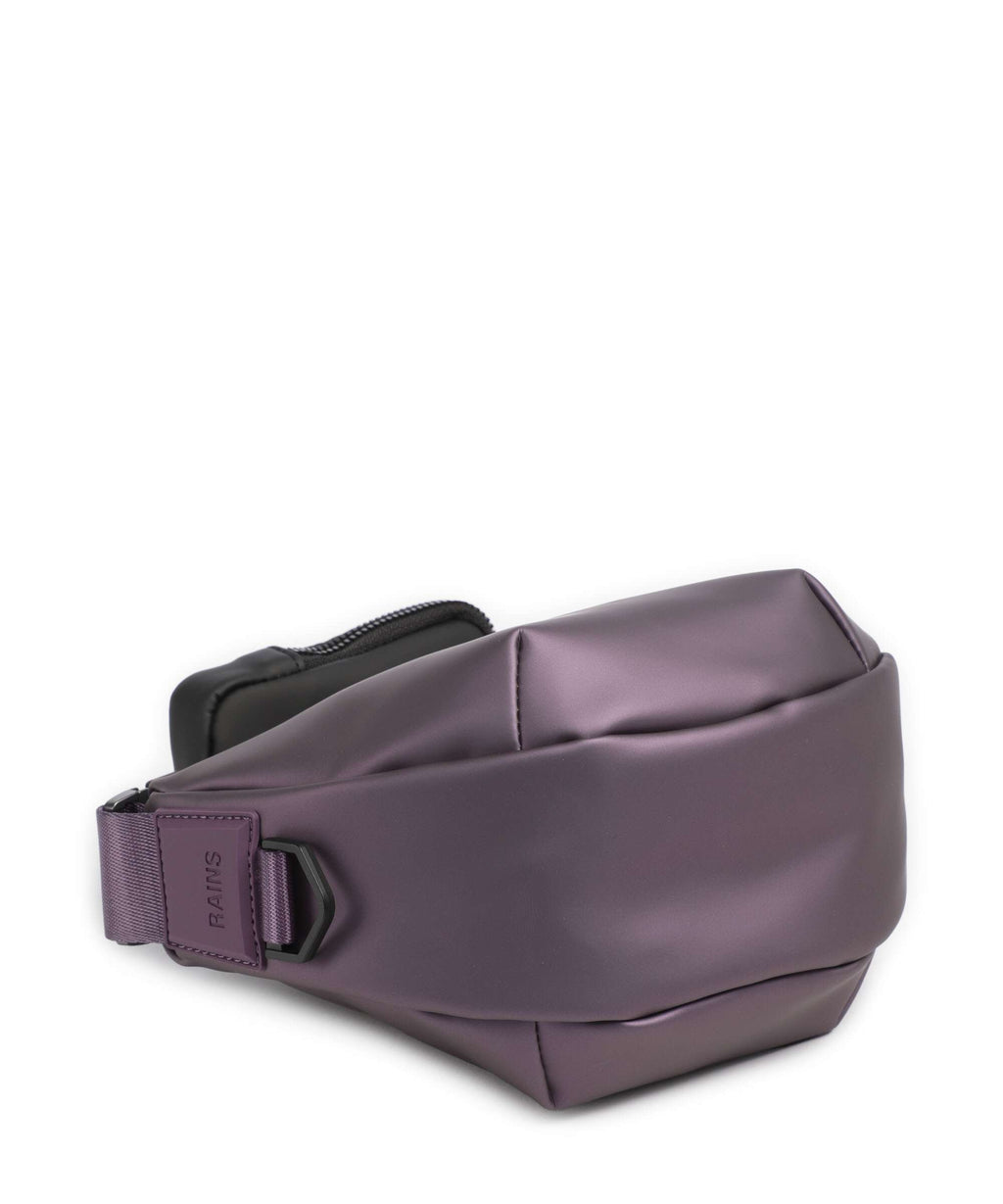 Rains Valera Mini Crossbody bag body