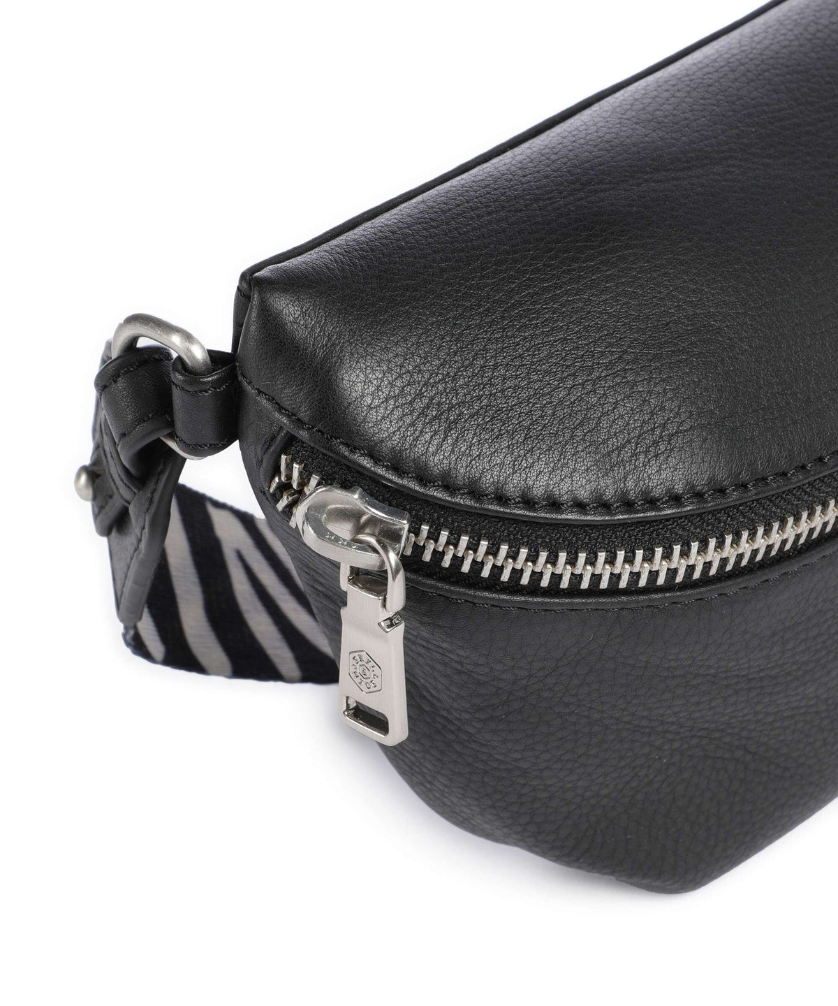 Jekyll & Hide Osaka Belt bag black