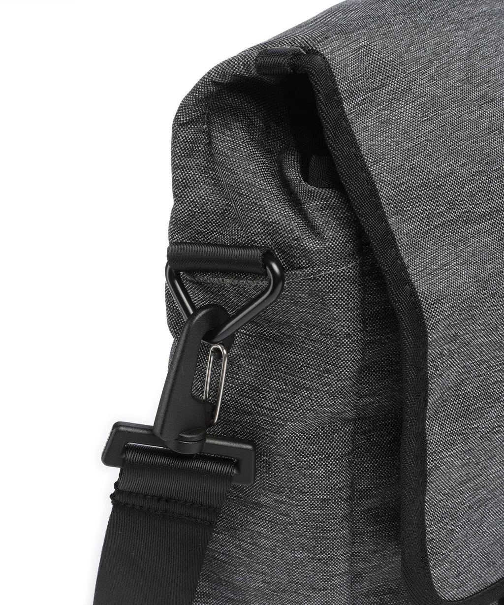 Timbuk2 The Closer M Messenger bag static