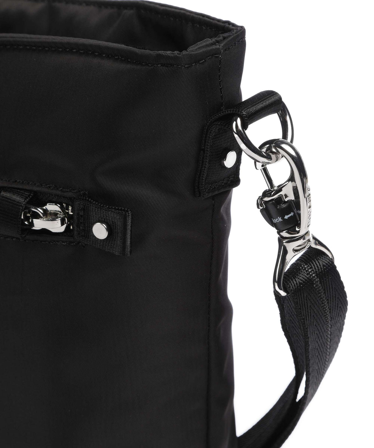 Pacsafe Shoulder bag black