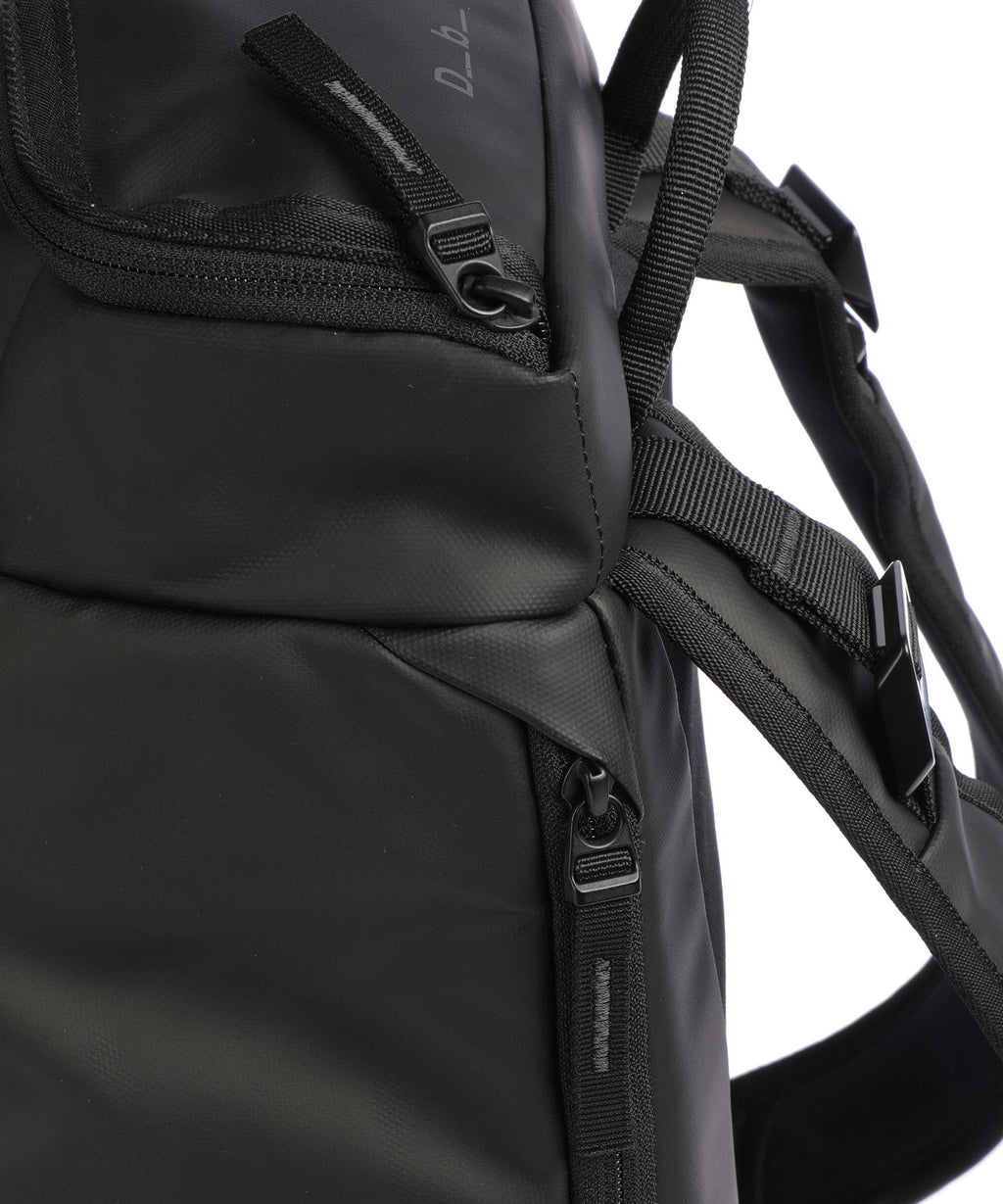 Db Hugger 20 Backpack black out