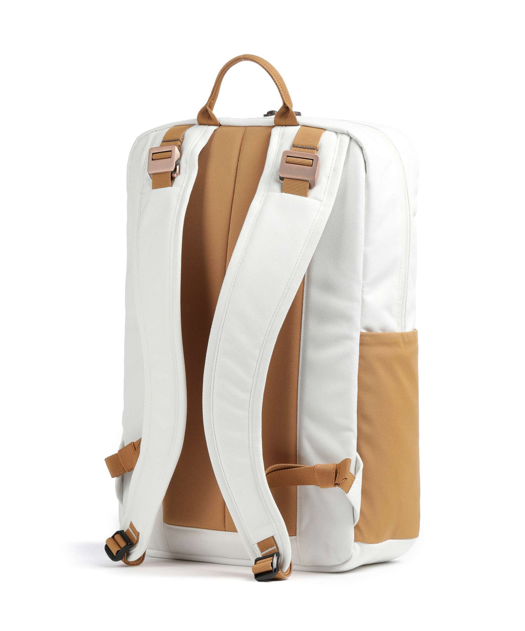 Db 17 Backpack oatmilk