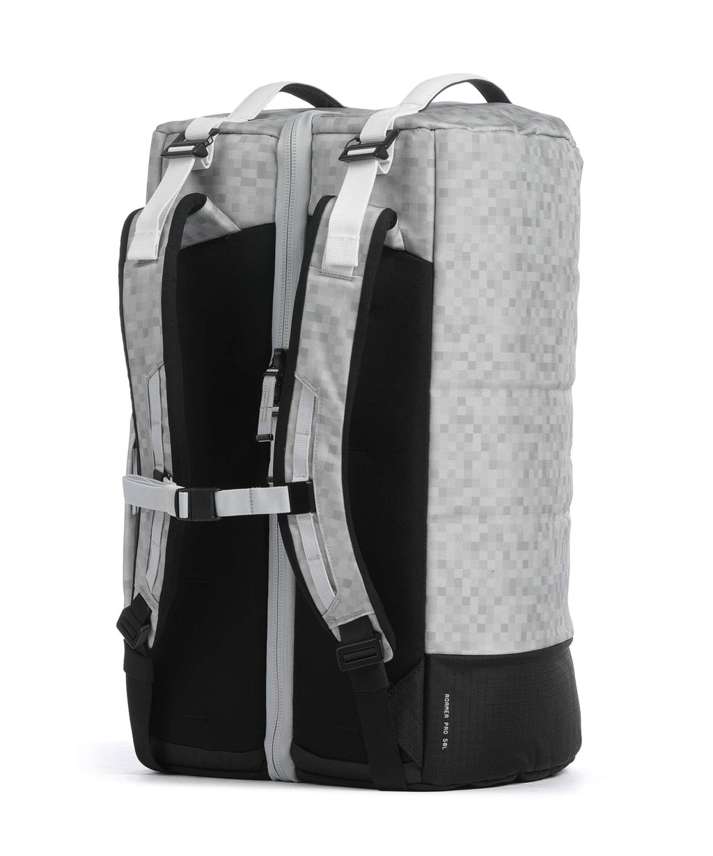 Db Roamer Pro 50 Travel backpack white noise