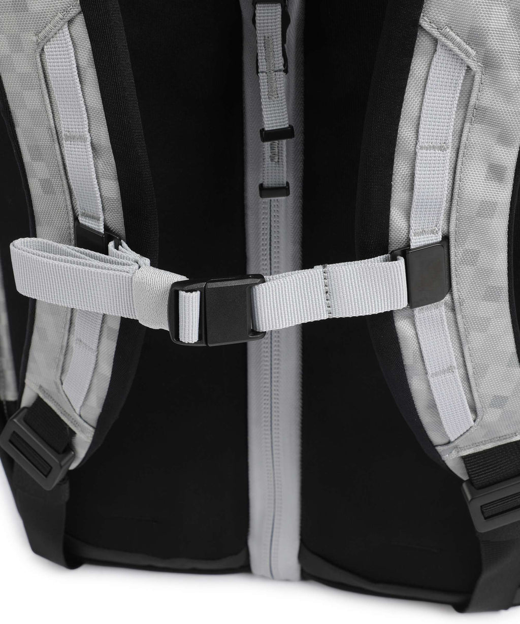 Db Roamer Pro 50 Travel backpack white noise