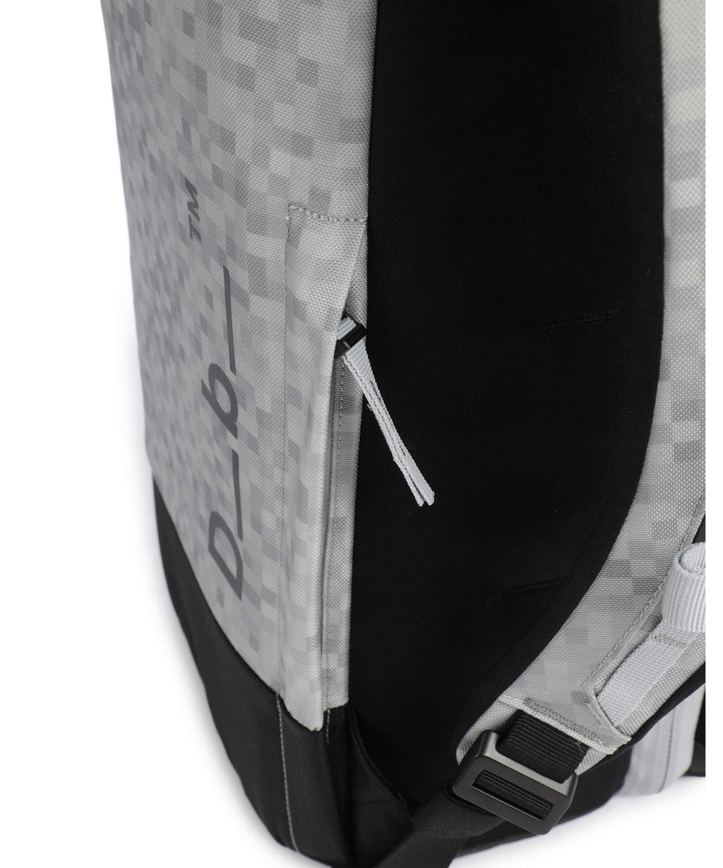 Db Roamer Pro 50 Travel backpack white noise
