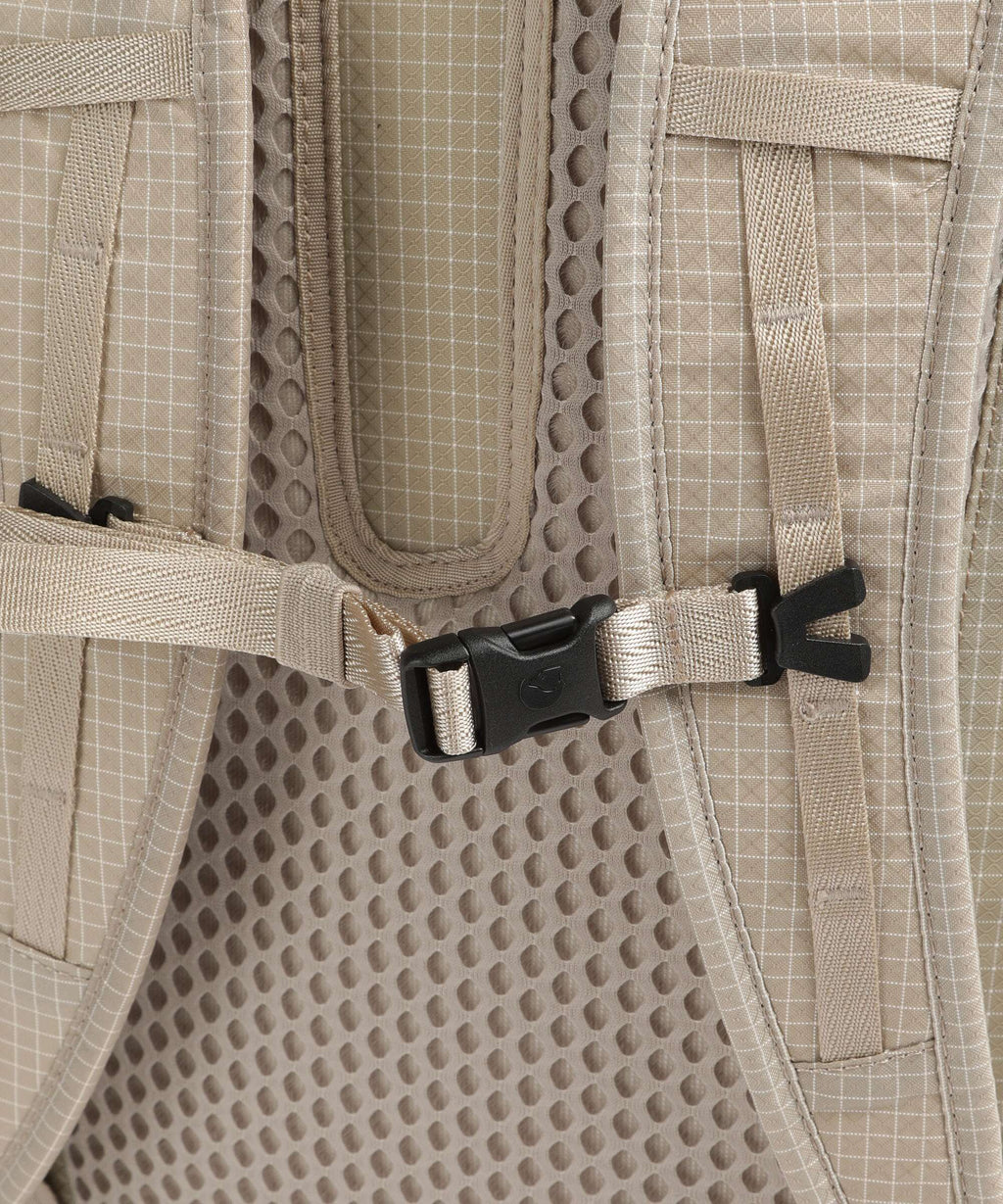 Fjällräven High Coast 26 Rolltop backpack fossil