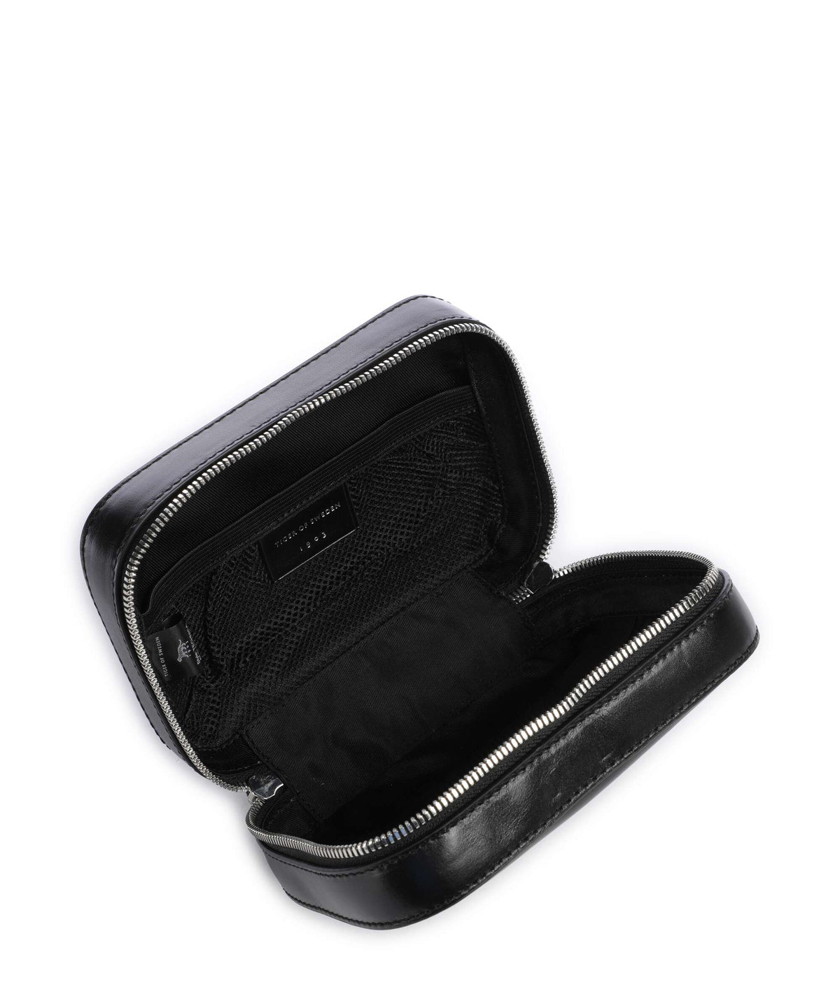 Tiger of Sweden Technica Toiletry bag black