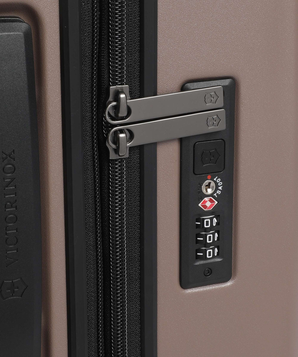 Victorinox Airox Advanced FFQ Spinner (4 wheels) taupe brown