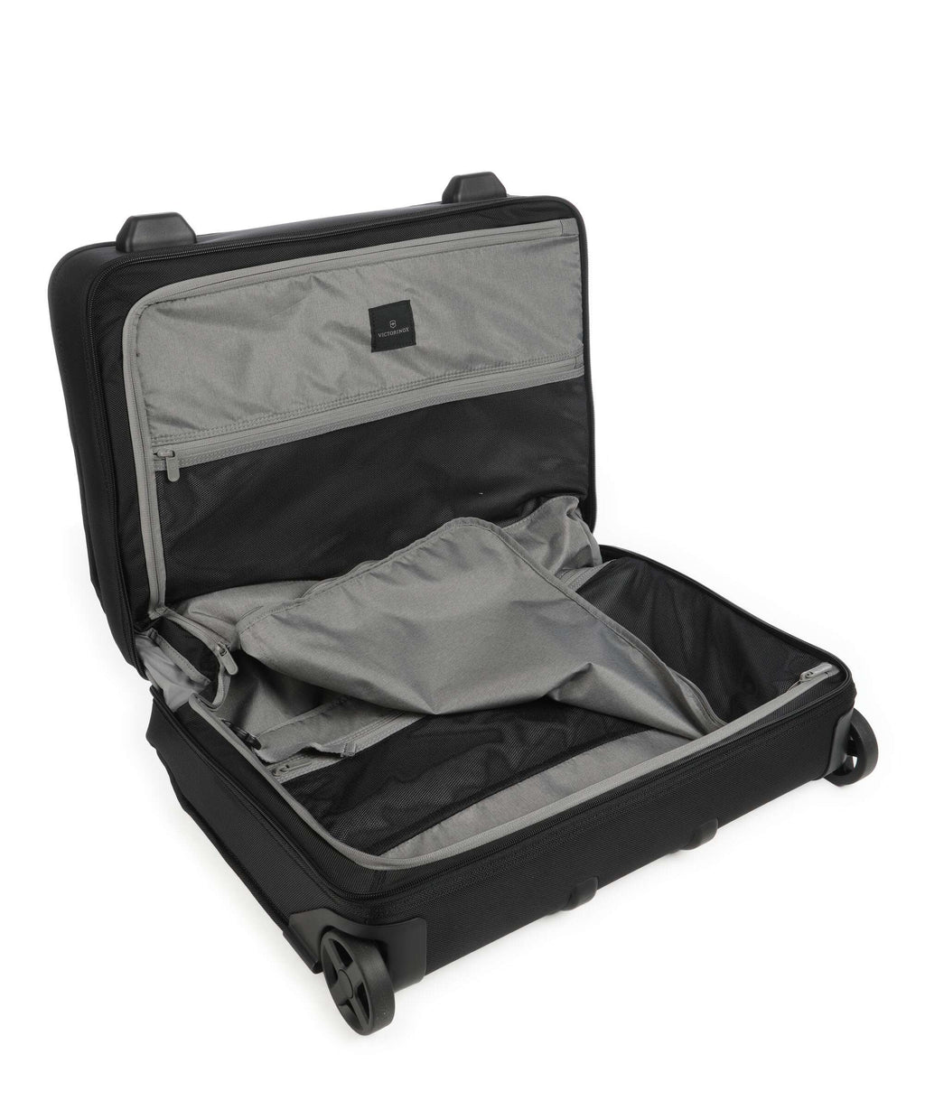 Victorinox Werks Traveler 6.0 Rolling garment bag black
