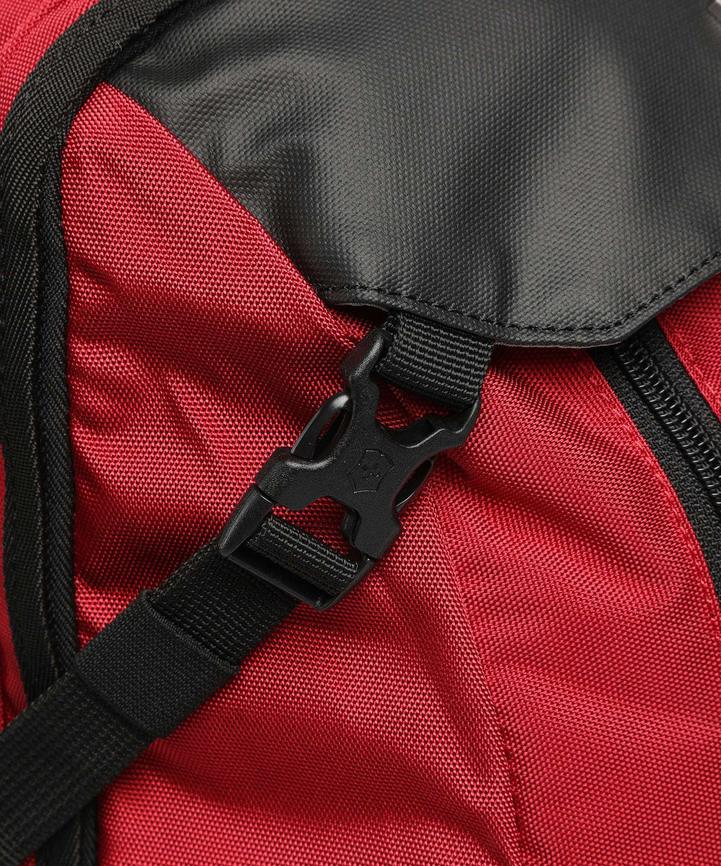 Victorinox Altmont Original Slimline Laptop backpack red