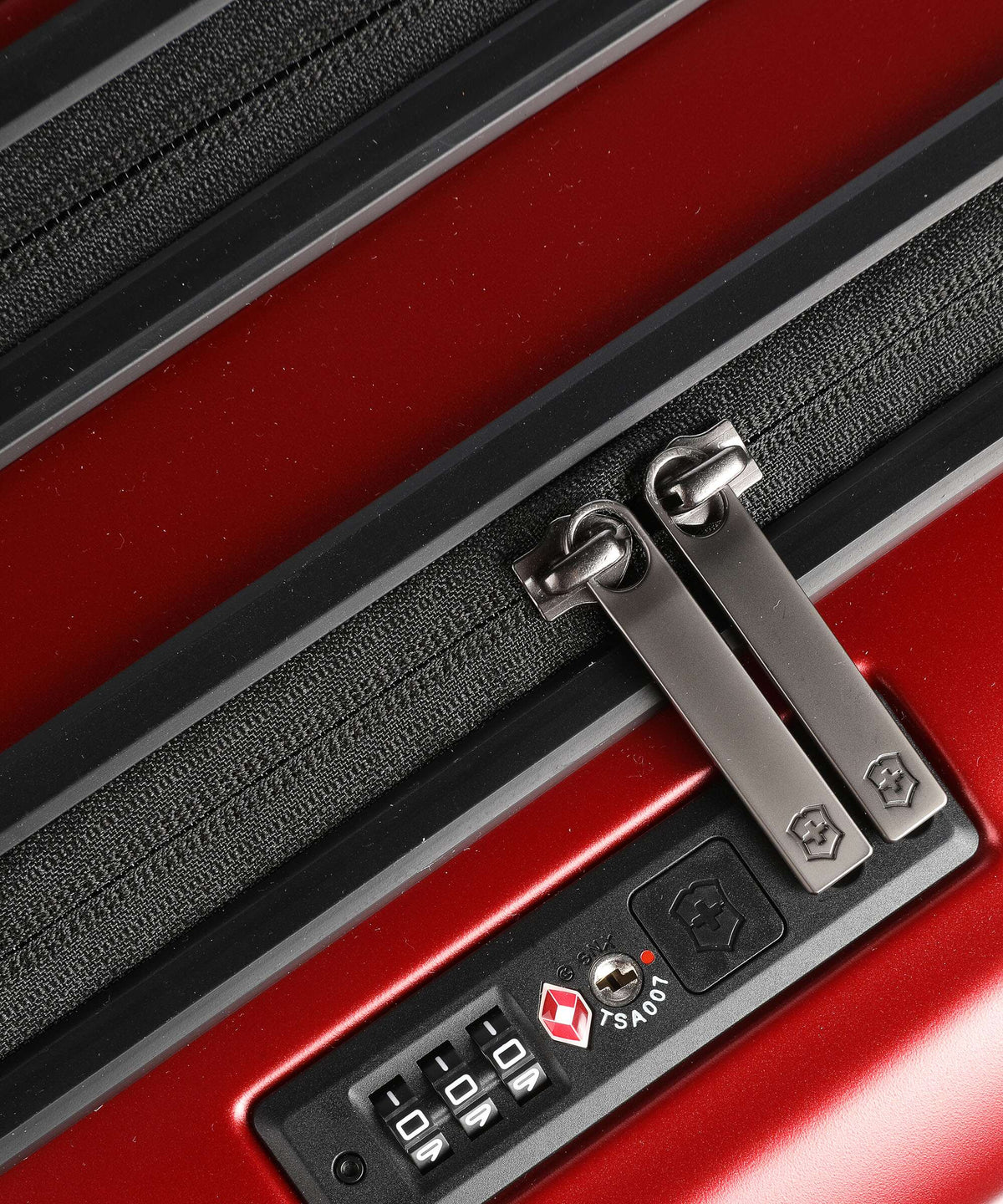 Victorinox Spectra 3.0 Exp Medium Spinner (4 wheels) victorinox red
