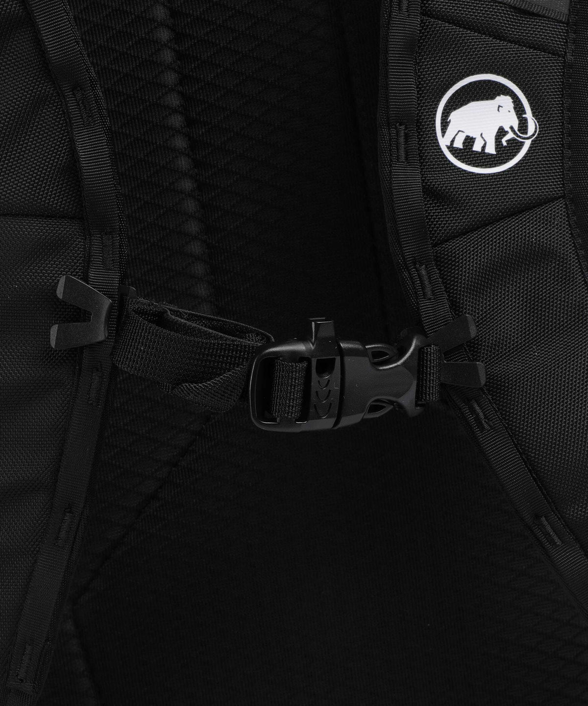 Mammut Nirvana 18 Hiking backpack sapphire/black