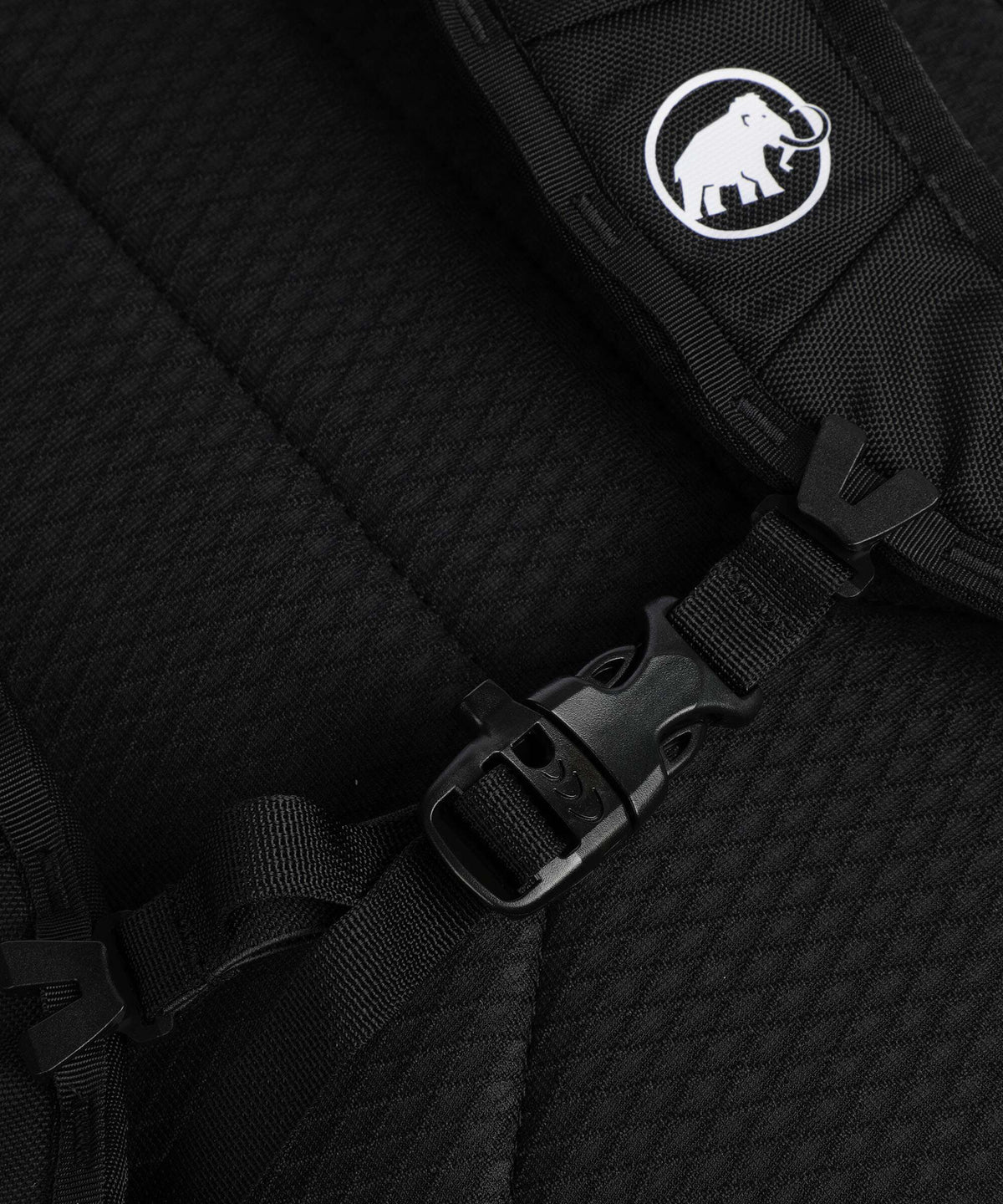 Mammut Nirvana 22 Hiking backpack black