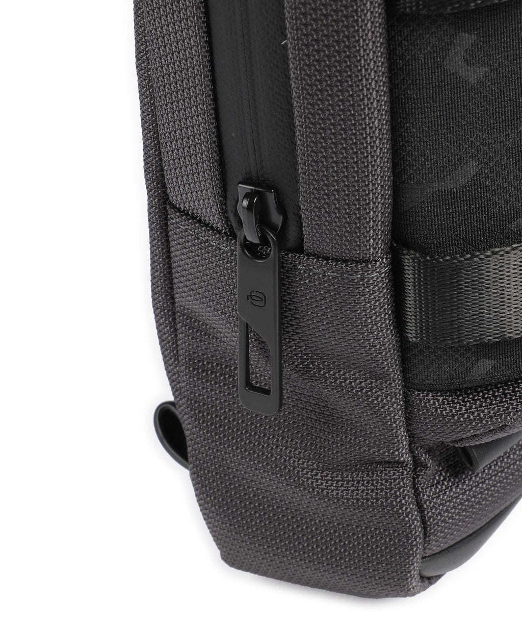 Piquadro FX Crossbody bag nero