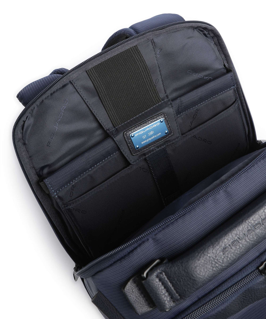 Piquadro W138 Travel backpack blu