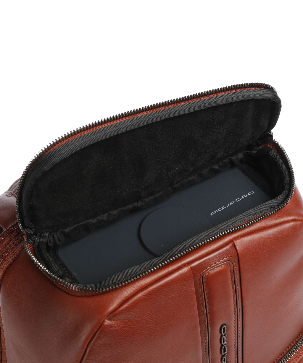 Piquadro Victor 20 Laptop backpack tan