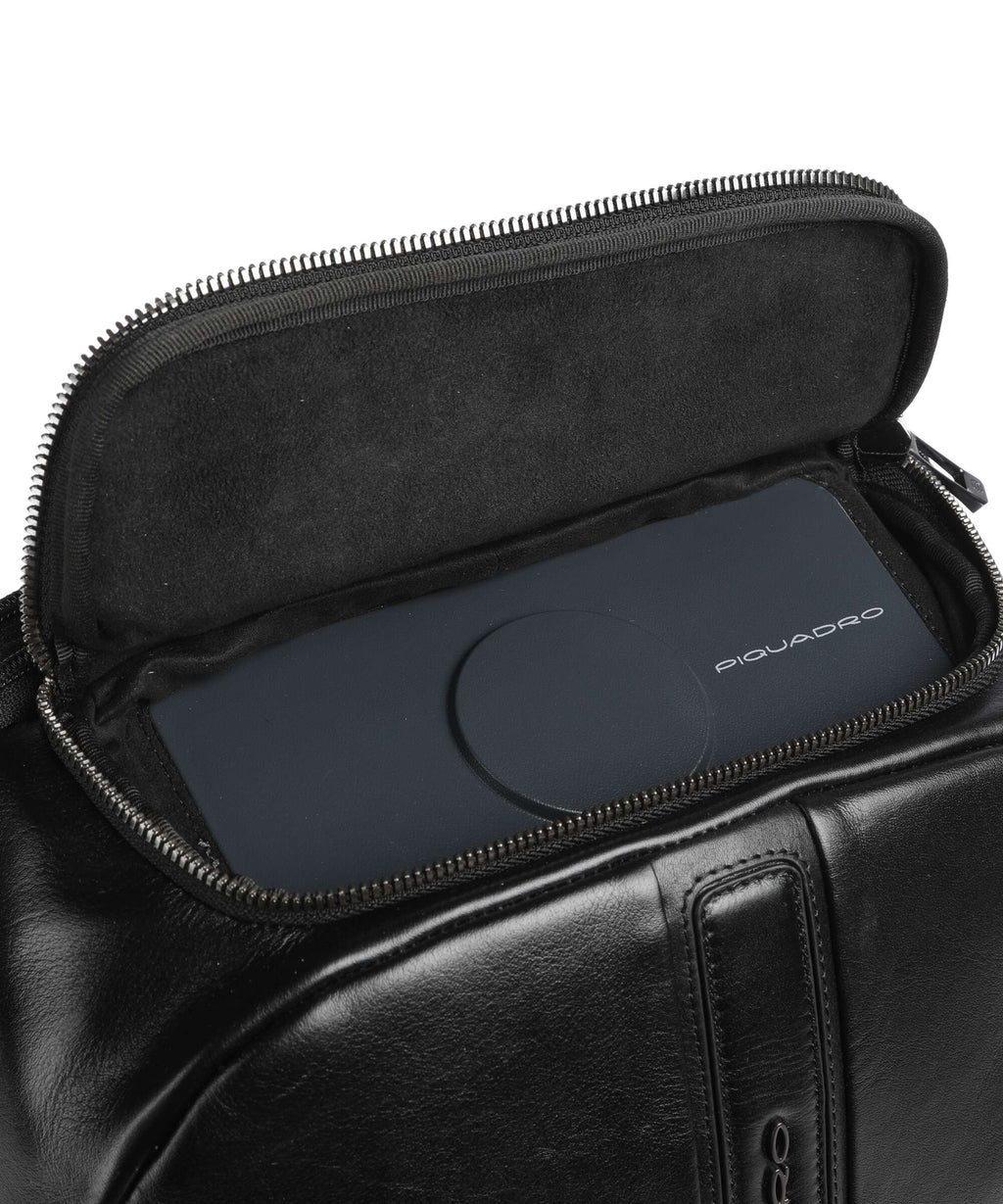Piquadro Victor 24 Laptop backpack black