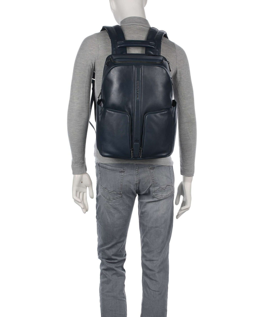 Piquadro Victor 24 Laptop backpack blue