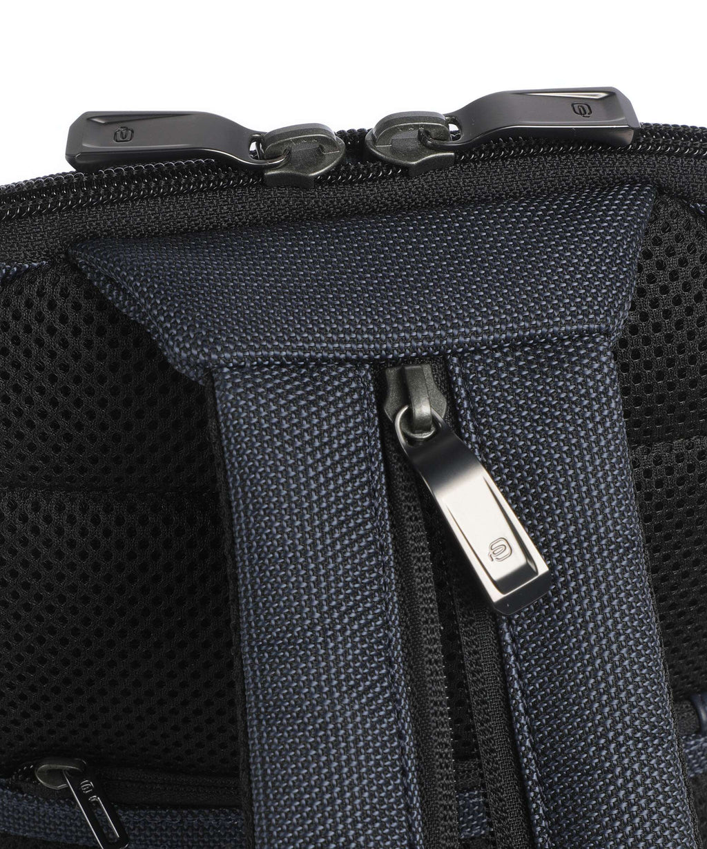 Piquadro Oberon 4 Sling bag blue