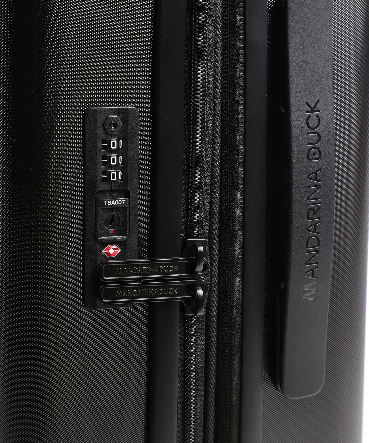 Mandarina Duck Tank Case Spinner (4 wheels) black