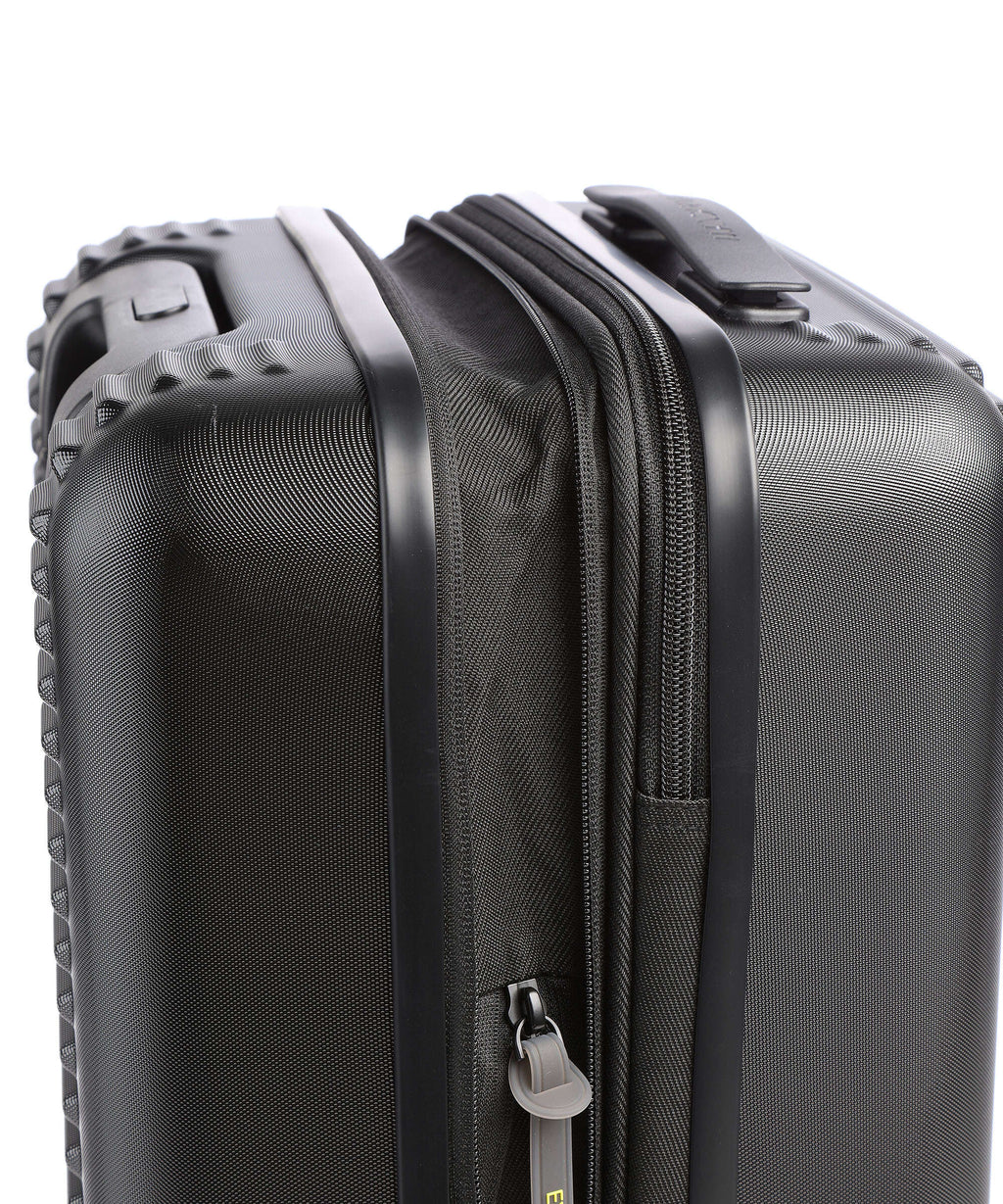 Mandarina Duck Tank Case Spinner (4 wheels) black