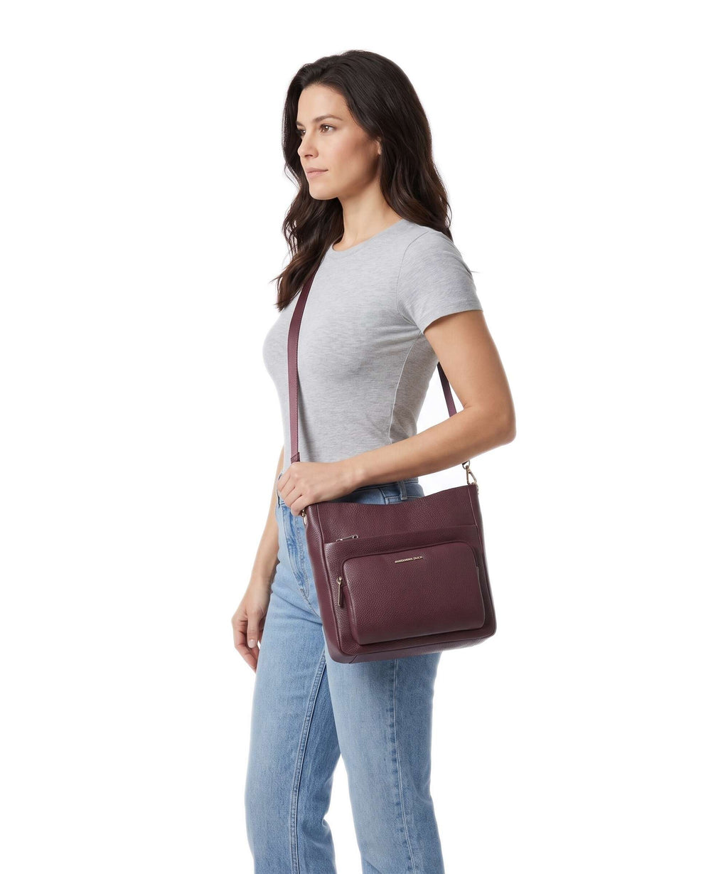 Mandarina Duck Mellow Leather Crossbody bag sin