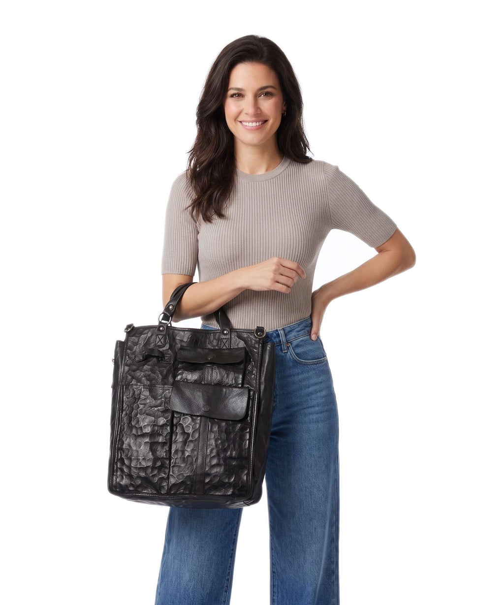Campomaggi Handbag black
