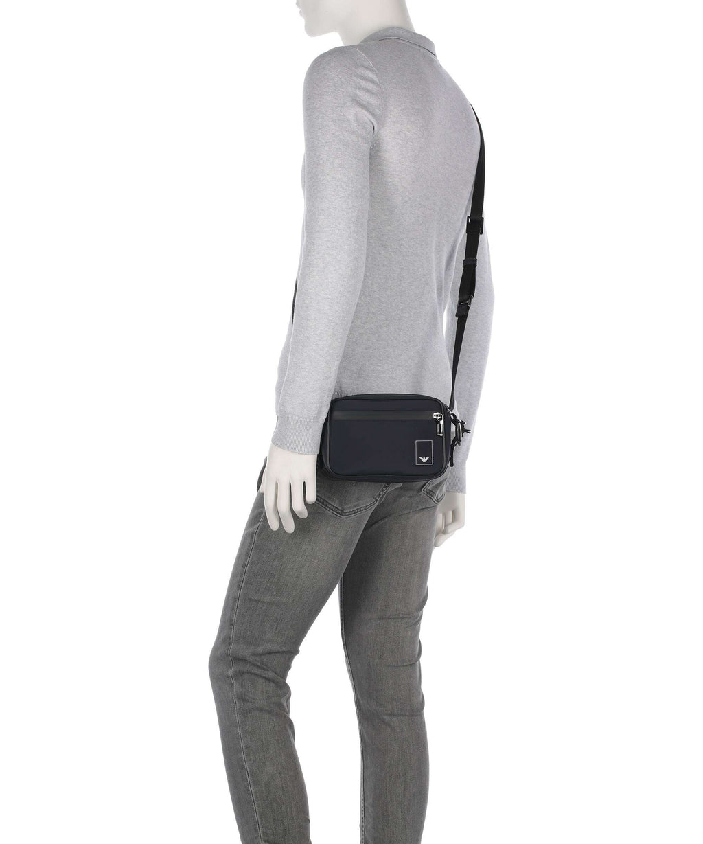 Emporio Armani Travel Essential Crossbody bag blu navy