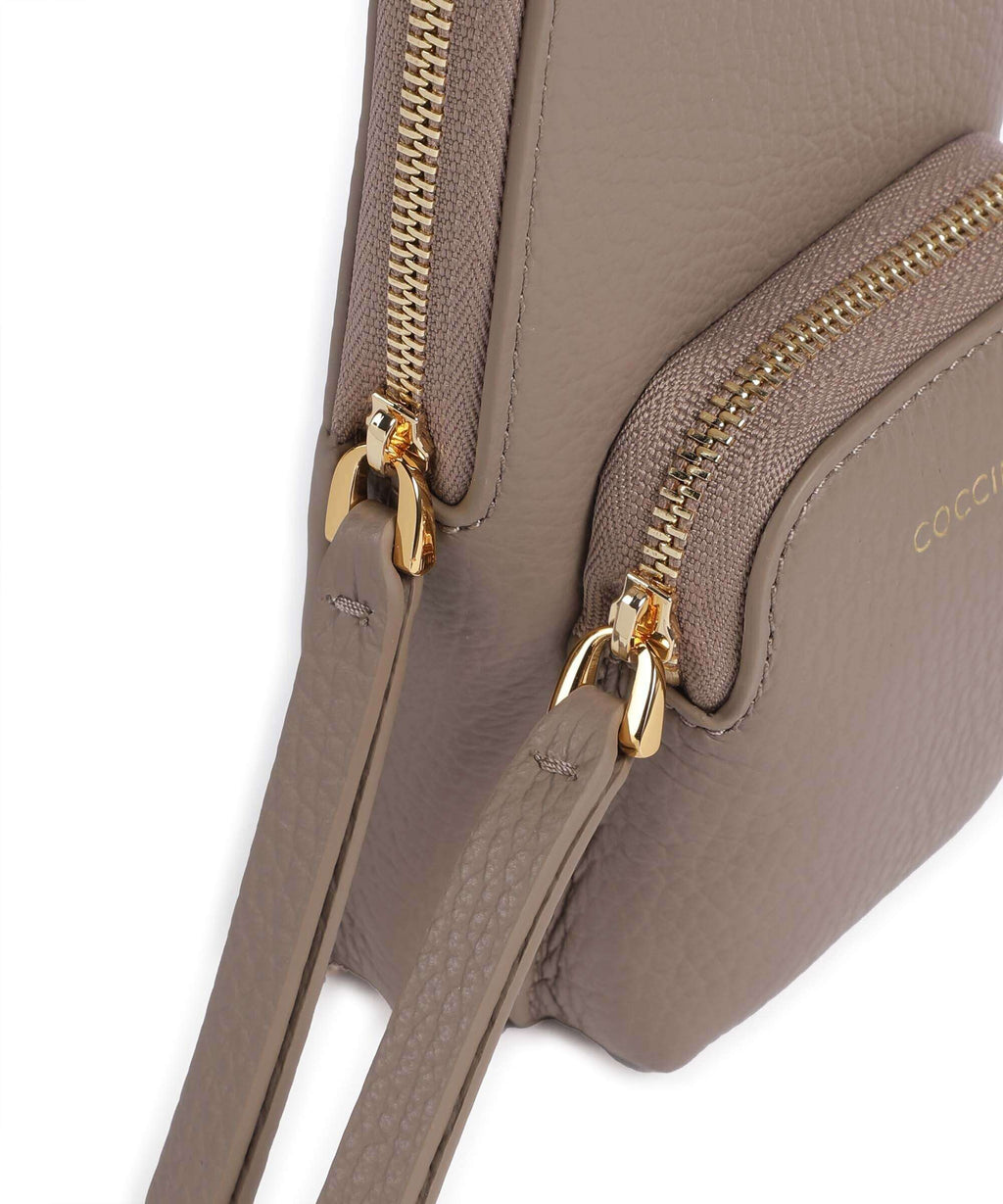 Coccinelle Pixie Phone bag warm taupe