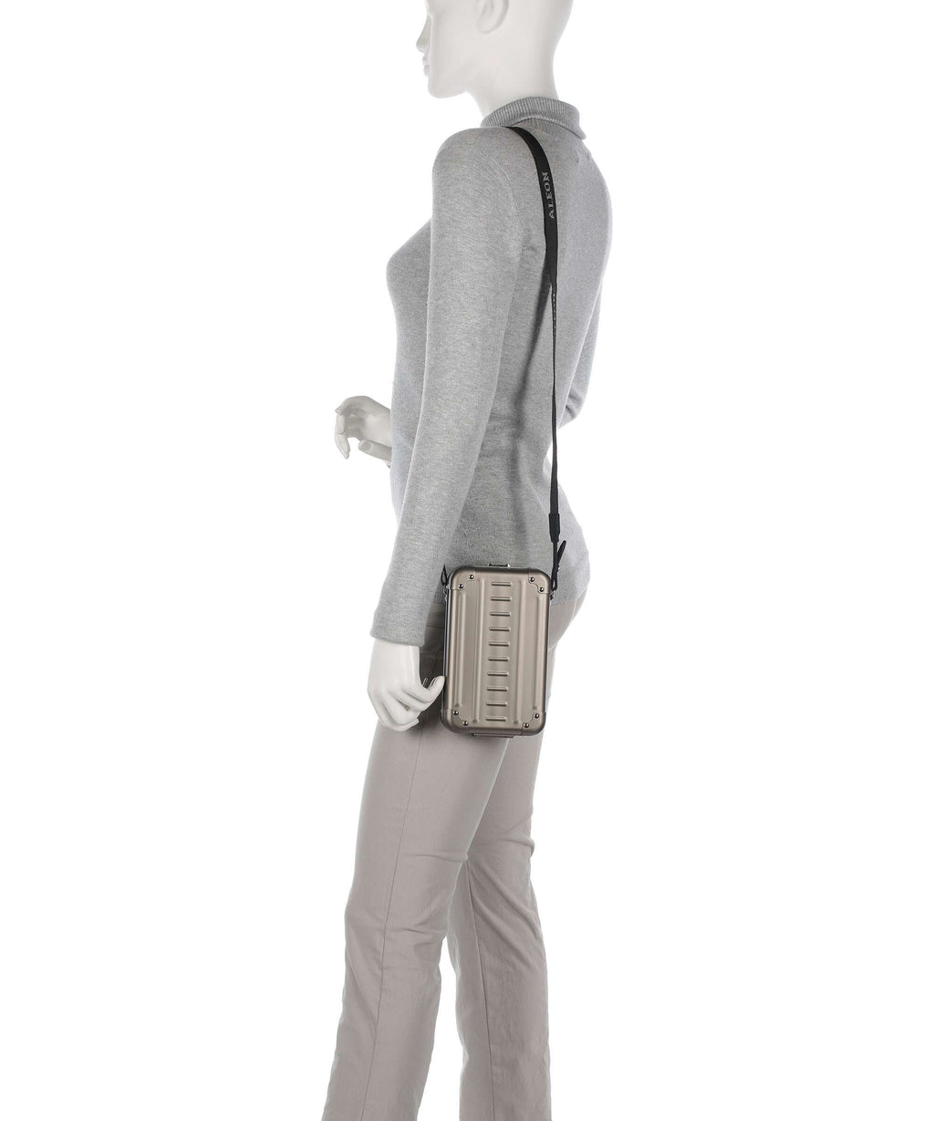 Aleon Classic Vertical Vanity Crossbody bag onyx