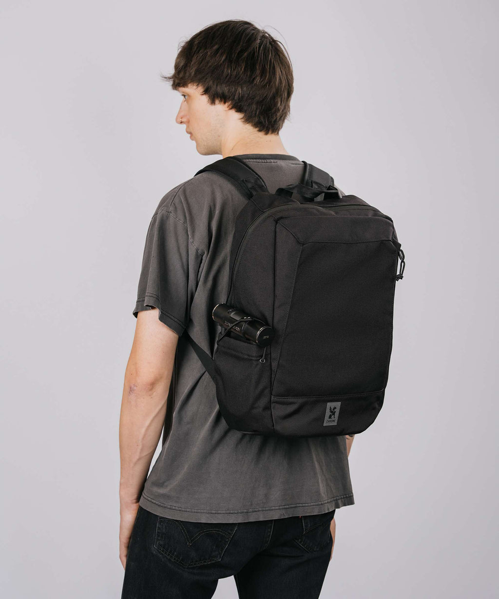 Chrome Recruit 22 Backpack steel blue