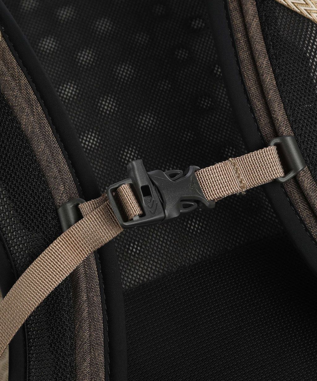 Osprey Quasar Backpack alpaca tan/latte brown heather