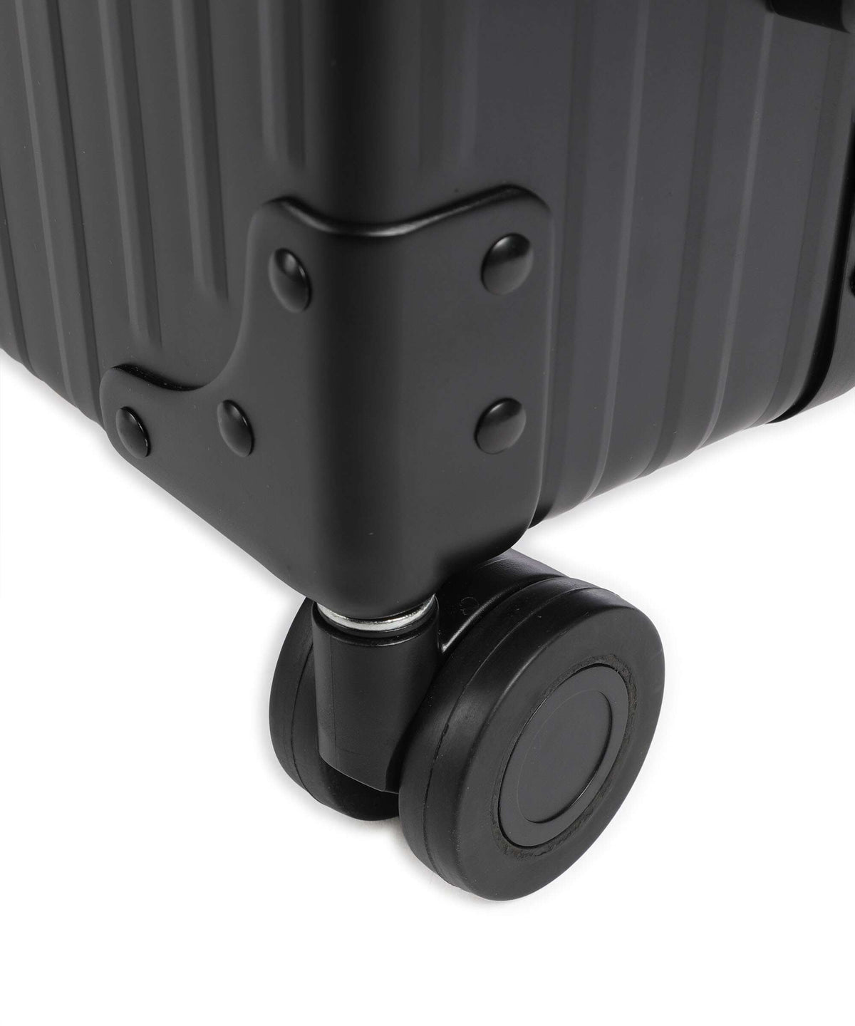 Aleon Domestic Carry-On Spinner (4 wheels) onyx
